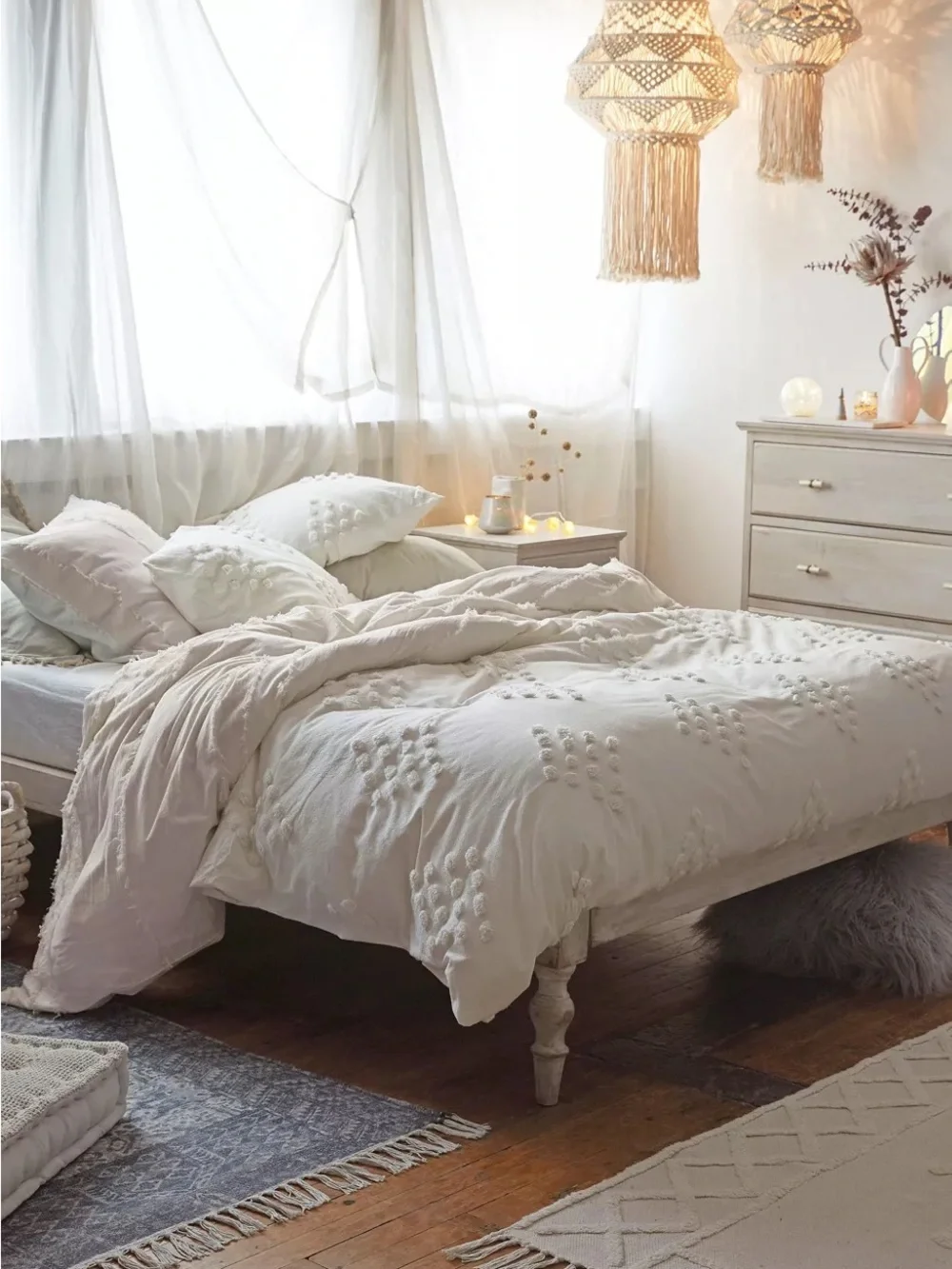 Urban Outfitters Cream Diamond Tufted Duvet Cover F/Q